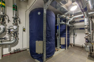 2025-04-Robinson-Son-Plumbing-Mechanical-BLOGMR5.6-Commercial-Hot-Water-Tanks